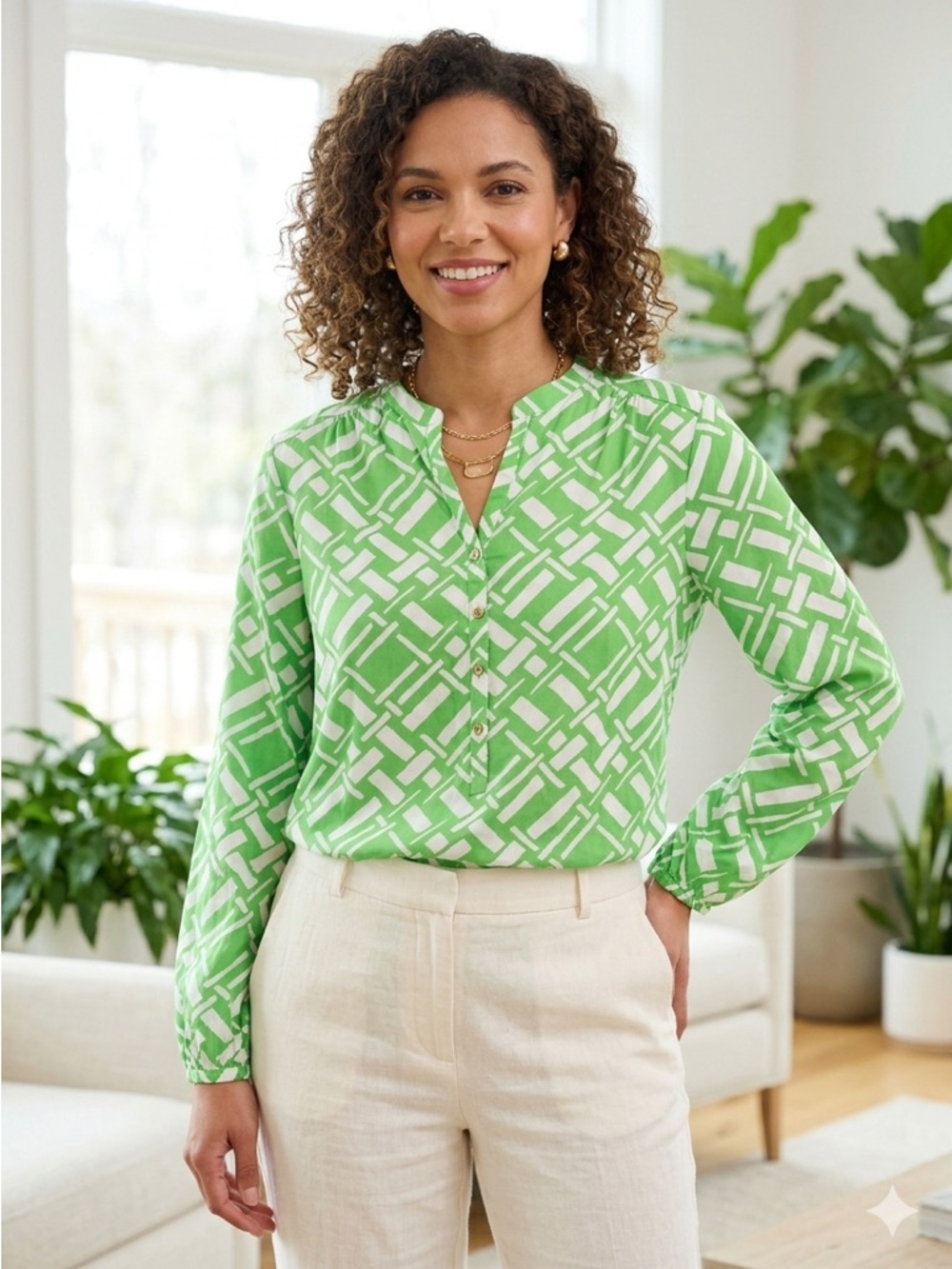 Green Geometric Print Long-Sleeve Blouse - Women
